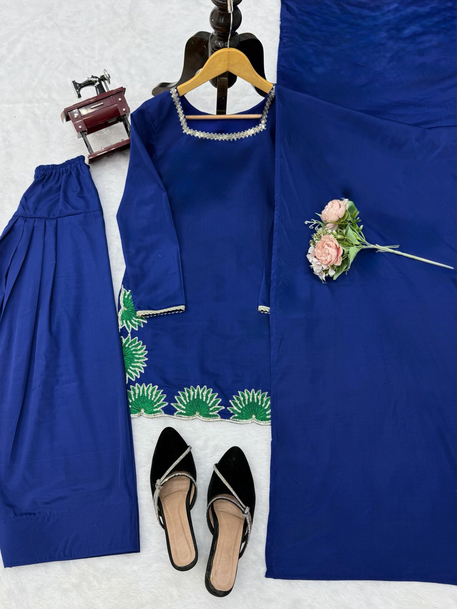 Designer Farshi Plazo Set – Elegant Ethnic Wear - Image 2