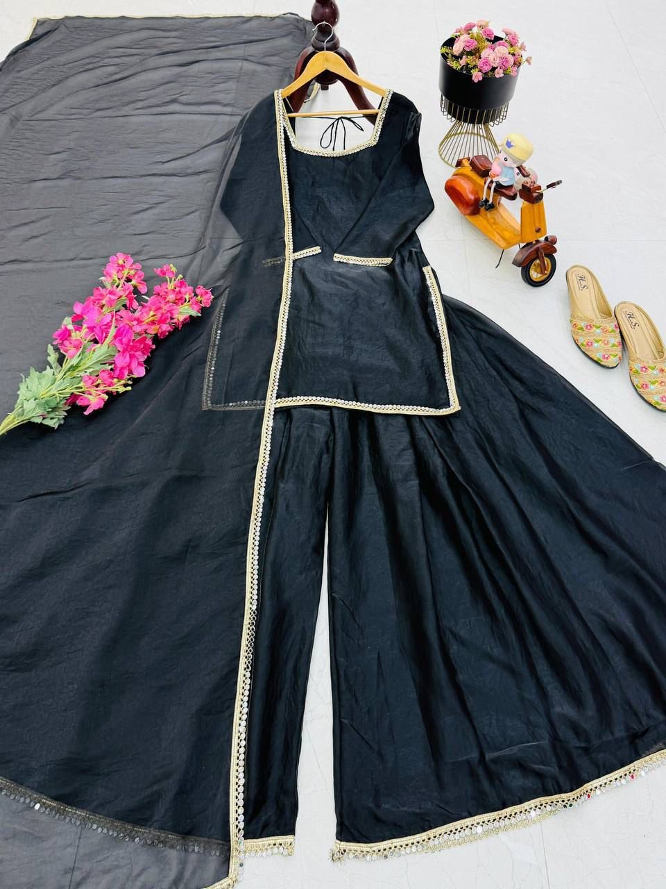 AK-Series New Designer Party Top Pallazo & Dupatta Set - Image 5