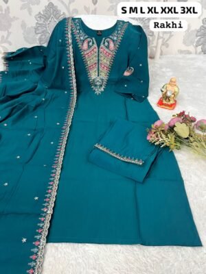 Alternative view of FESTIVE LAUNCH: DESIGNER SPECIAL SUIT SET