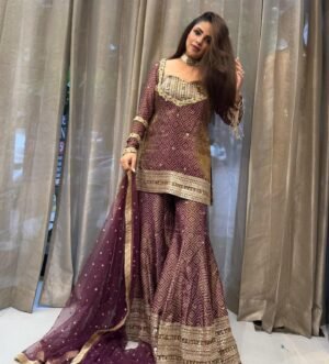 Launching New  Đěsigner Party Wear & Festival Look Pur Printed Chinon Silk Top-Blouse & Palazzo With Dupatta set