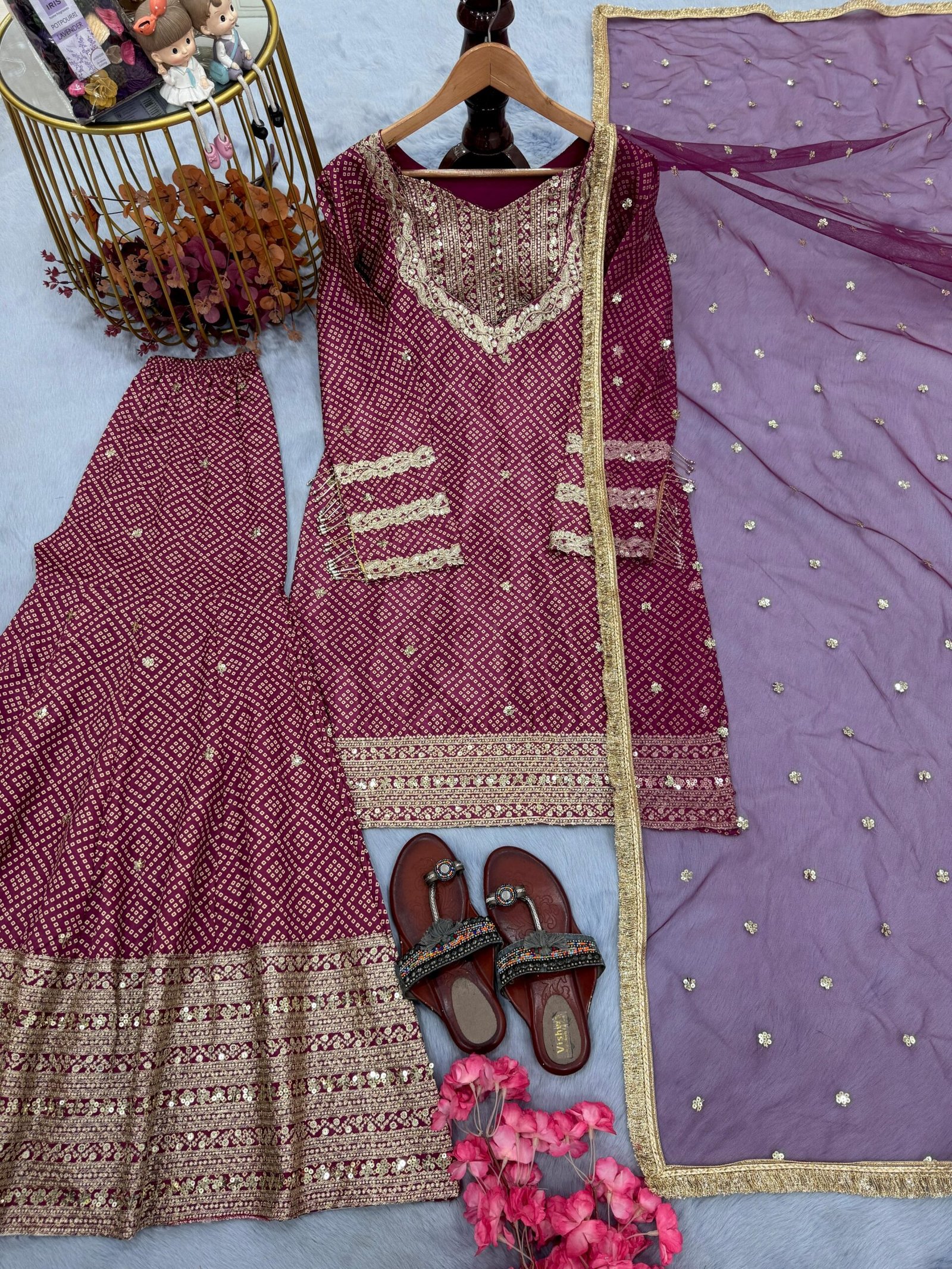 Launching New Đěsigner Party Wear & Festival Look Pur Printed Chinon Silk Top-Blouse & Palazzo With Dupatta set - Image 2