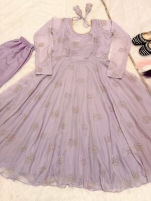 Alternative view of Presenting New  Đěsigner Anarkali Suit In New Fancy Style