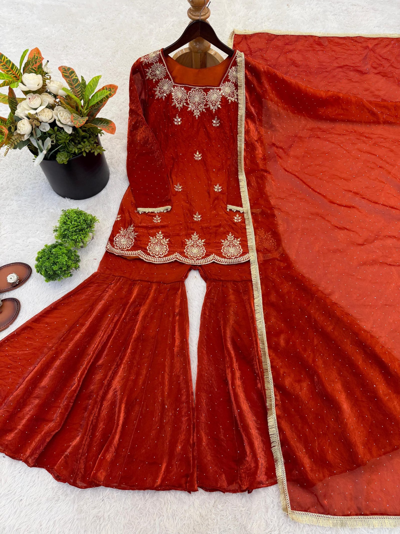 Category: Women’s Ethnic Wear - Image 4