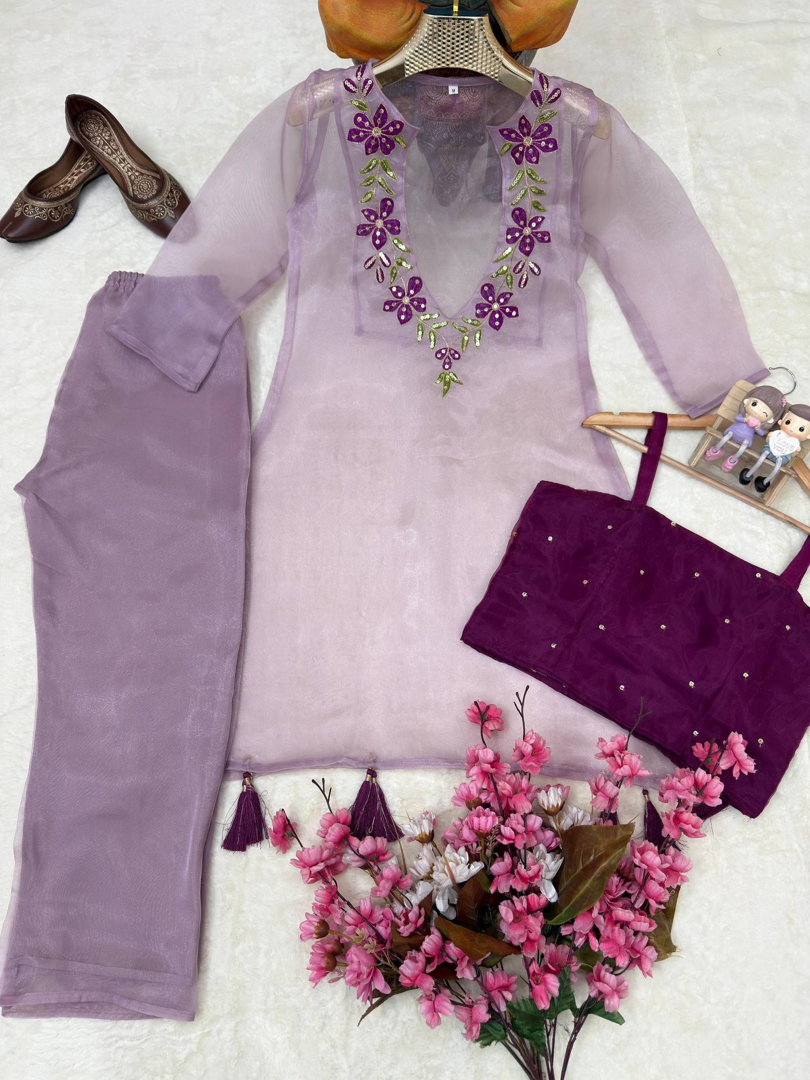 ENHANCE THE BEAUTY OF YOUR WARDROBE WITH THIS NEWLY LAUNCHED 3-PIECE KURTI SET - Image 6