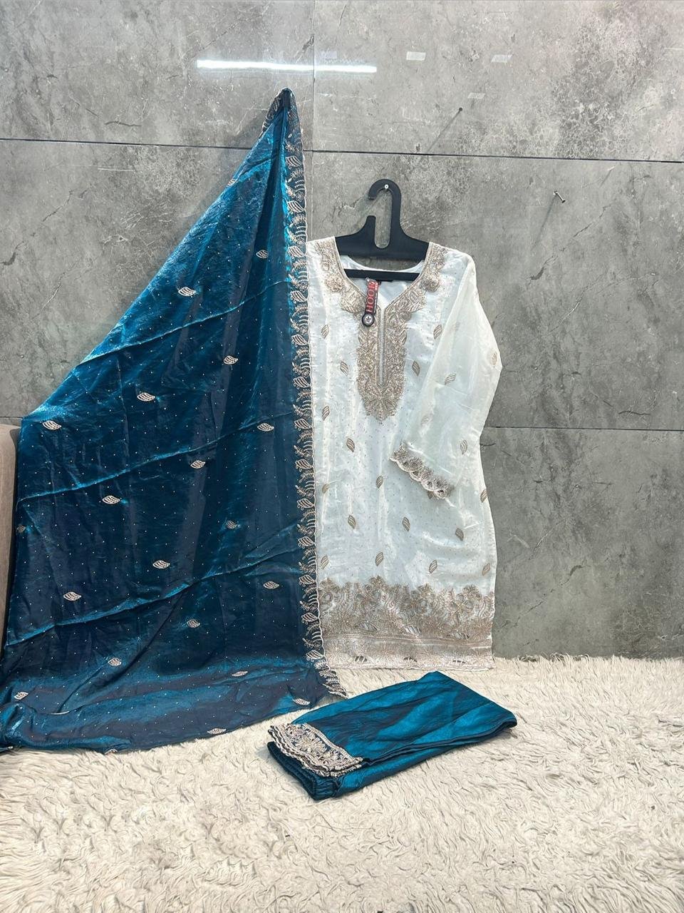 New Catalogue in pakistani... - Image 6