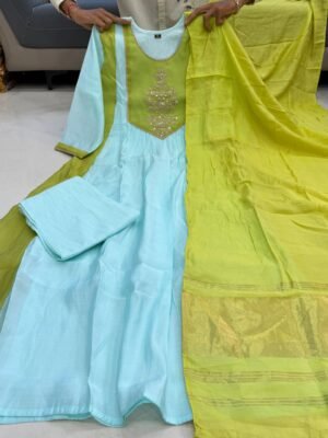 Alternative view of Launching New  Đěsigner Festival Special Pure Mul Chanderi With Jequard Wiving Lagadi Duppata  & Pent Suit Set