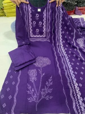 Alternative view of Launching New Designer Position Hand Printed Daily or office wear Look   Top with pent & Duppata set