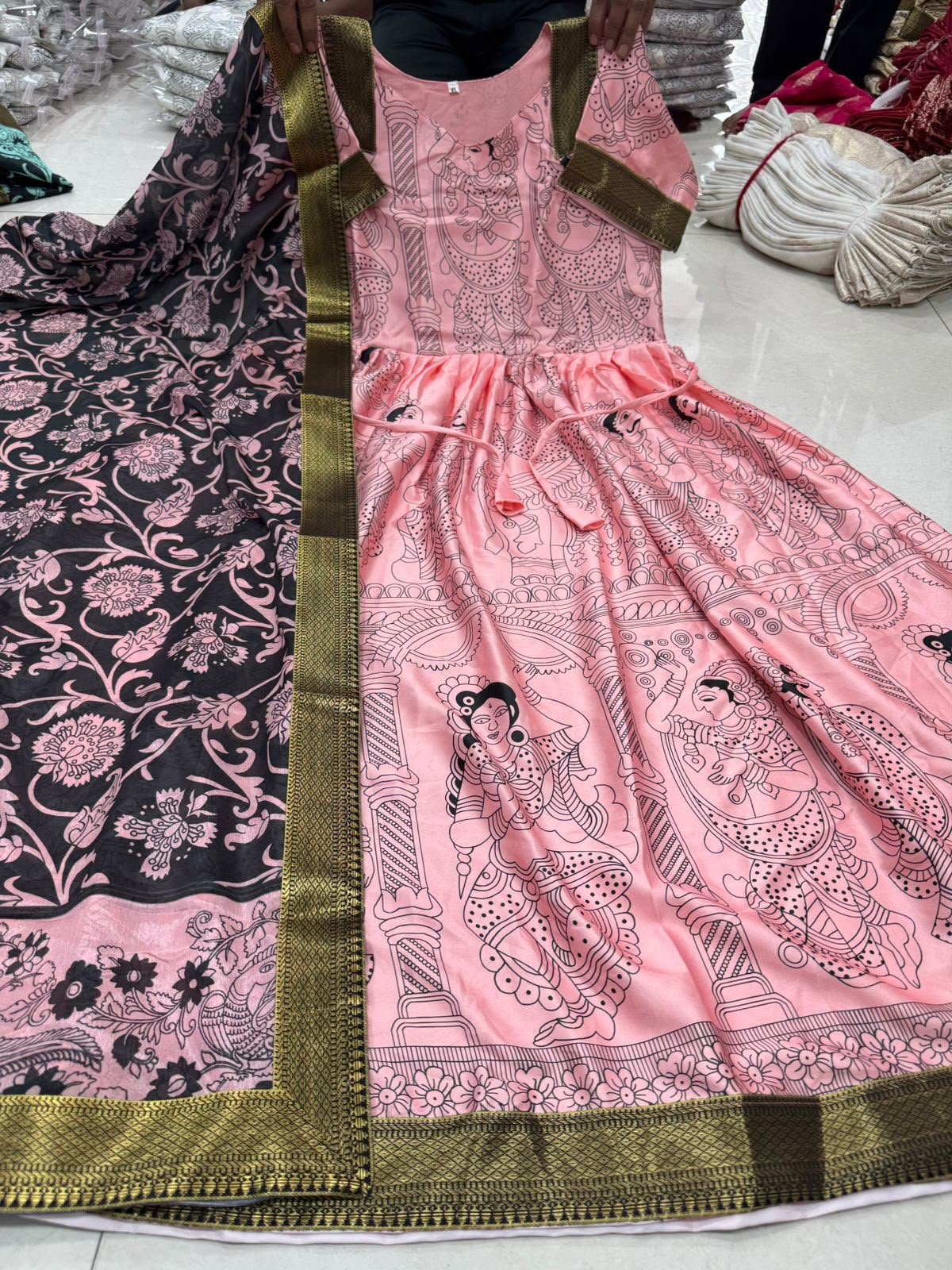 Launching Telugu Bigboss Ritu choudhary kalamkari Anarkali Recreation - Image 4