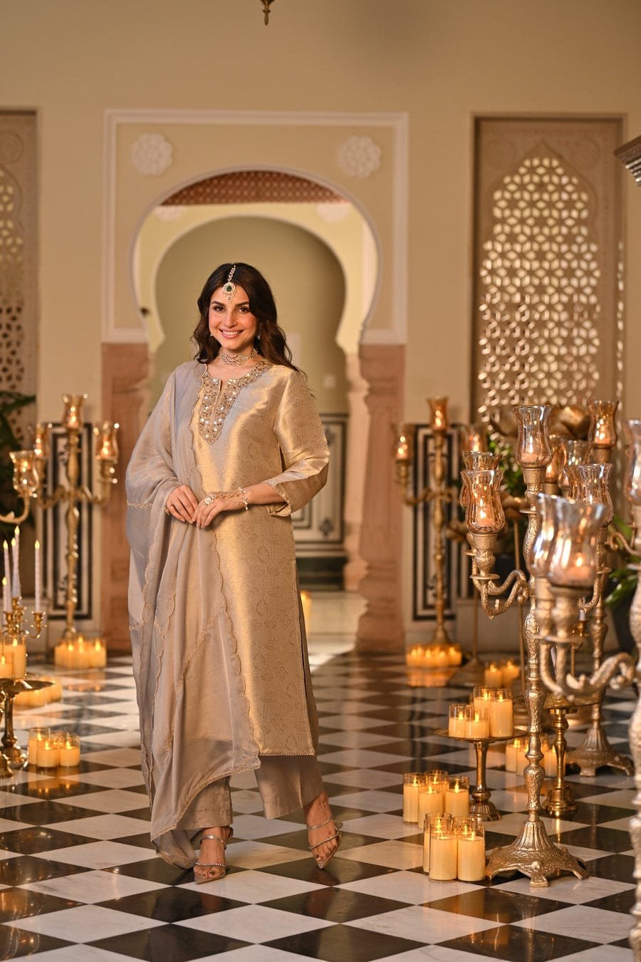 Make every function special with this elegant 3 PCS Designer Kurti Set crafted in rich soft Kanjivaram Silk fabric.