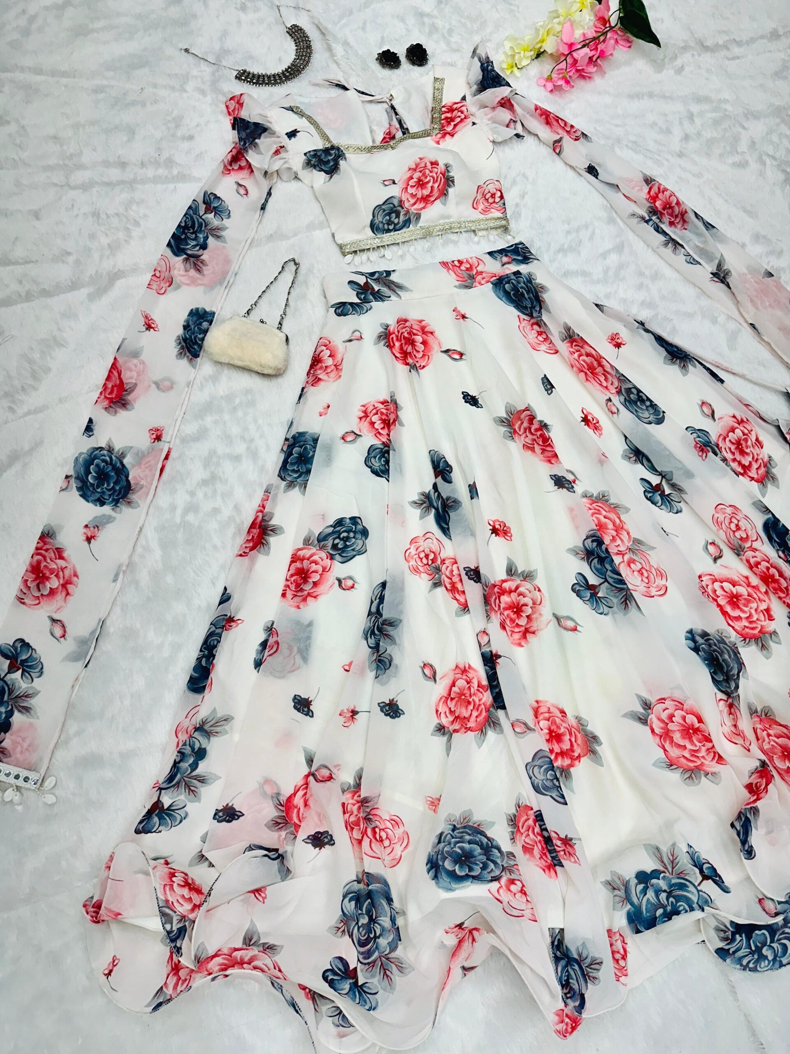 With Ri8 Fashion Every women would be FLAME - Image 2