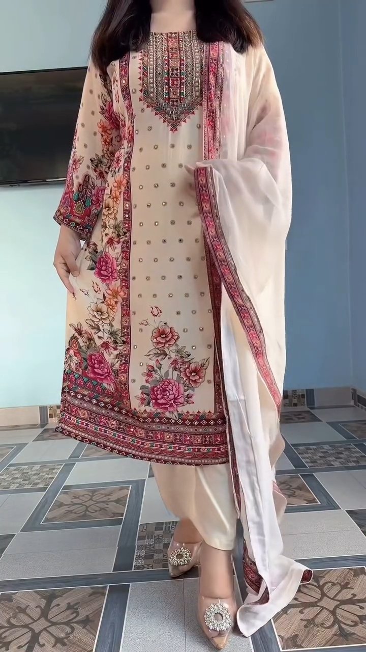 Premium Premium Muslin Kurti, Pant & Dupatta Set