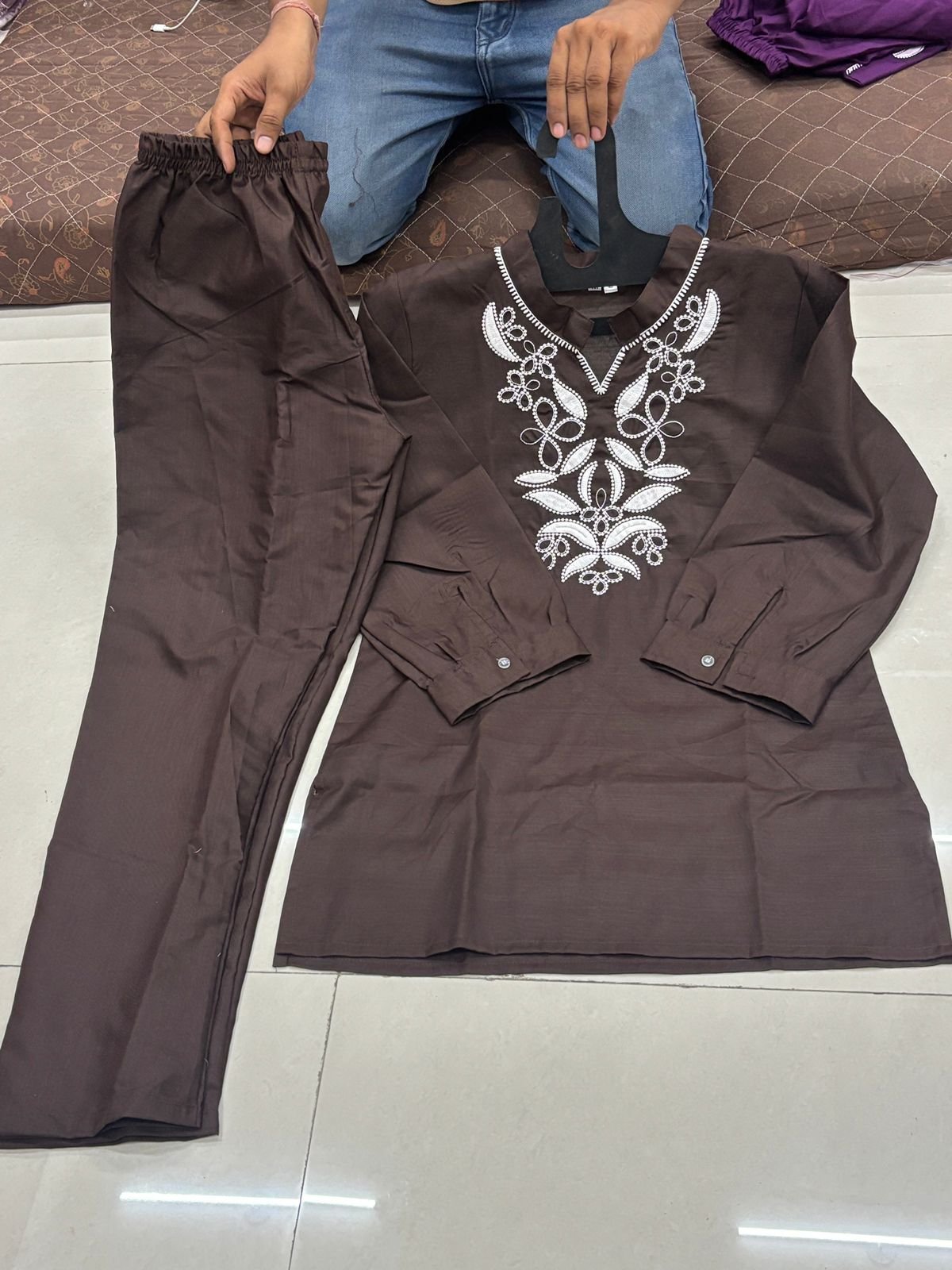 Top Tesla cottan with embrodery work - Image 2