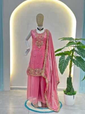 Alternative view of Traditional handwork with a modern soul