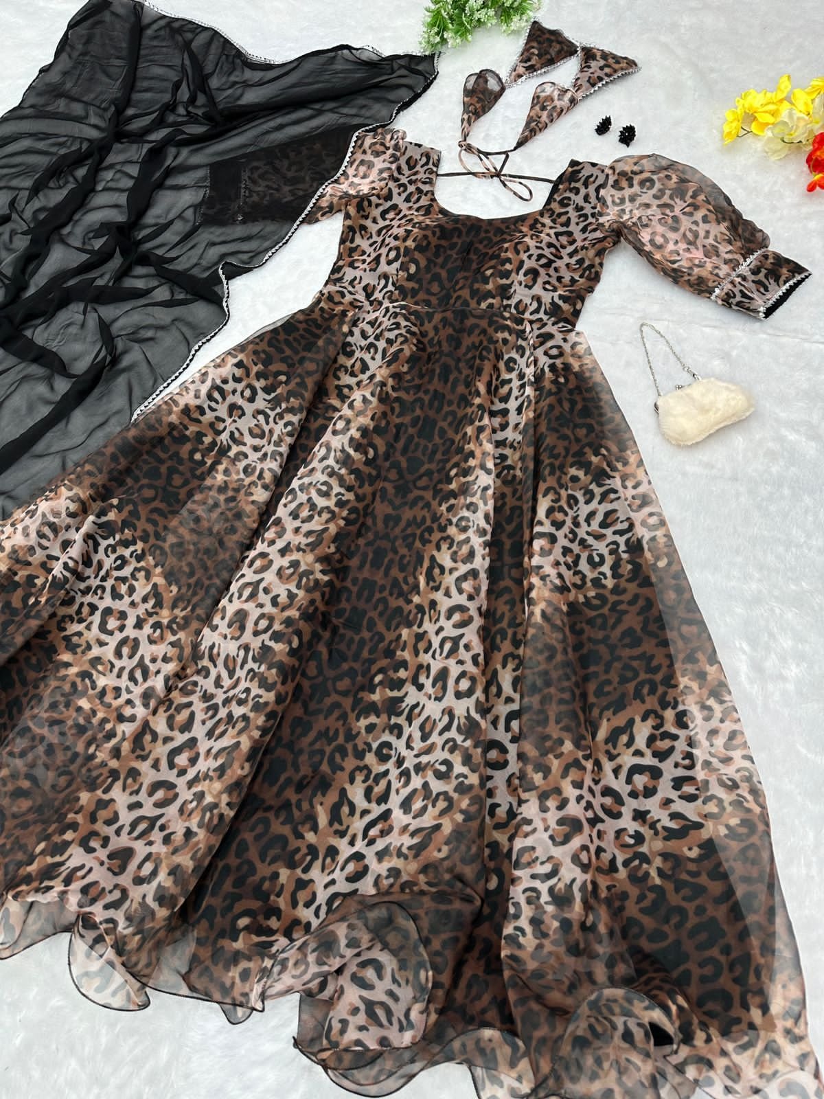 With Ri8 Fashion Every women would be FLAME - Image 2
