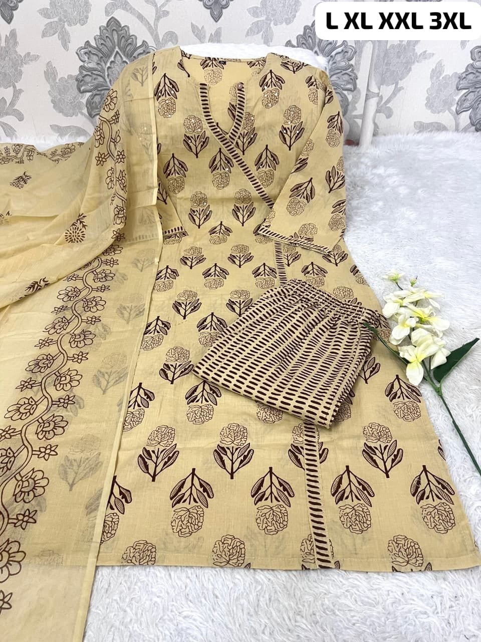 New straight kurta 3 pcs set plazo set with new style in machin - Image 4