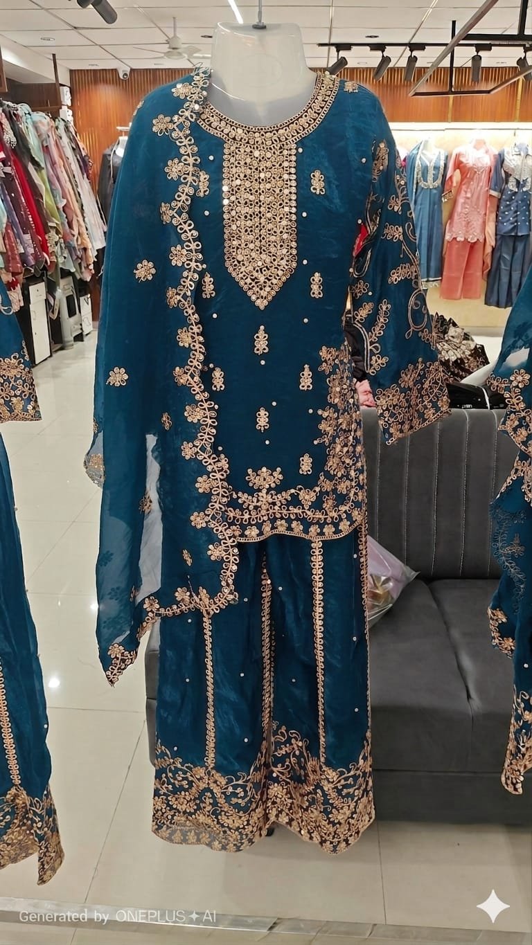 Stitching: Fully Stitched & Ready to Wear - Image 4
