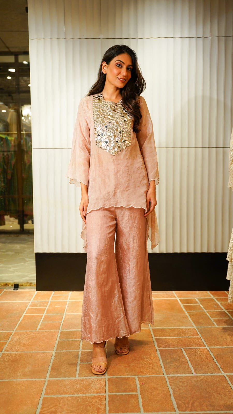 Don't wear what fashion designers tell you to wear. Wear what they wear - Image 3