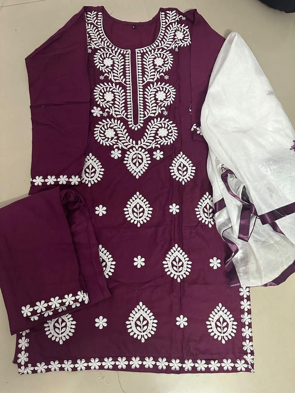 KURTI HEAVY RAYON COTTON FABRIC WID CHICKEN KARI STYLE EMBROIDERY WORK - Image 6
