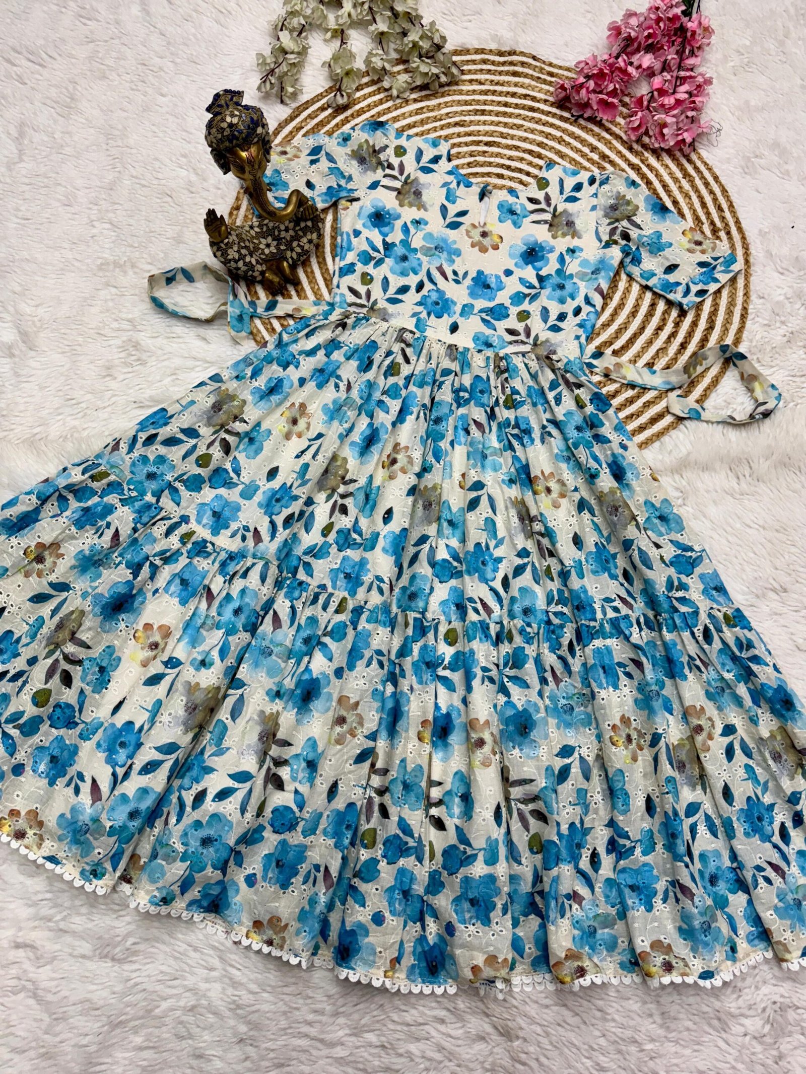 Introducing Trending Hakuba Maxi Dress - Image 2
