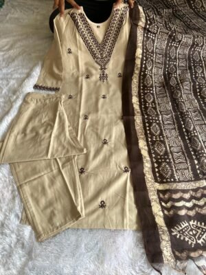 Alternative view of New Designers Kurti Pent Dupatta Set