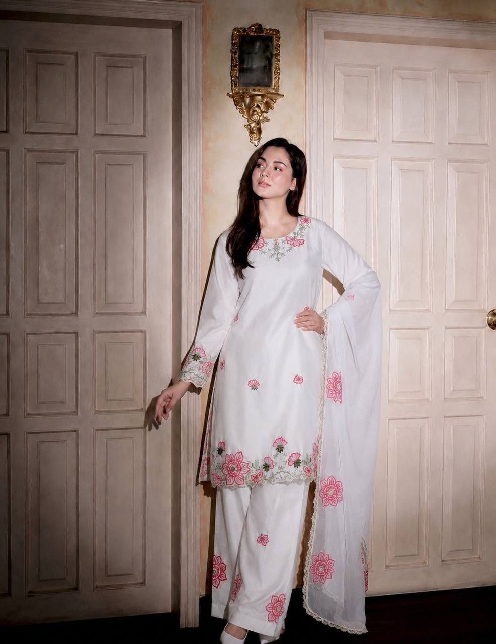 PRESERNTING NEW READY TO WEAR SPACIAL FANCY DESIGN HEAVY EMBROIDERY AND SEQUENCE WORK TOP - FARSHI SHALVAR WITH DUPATTA