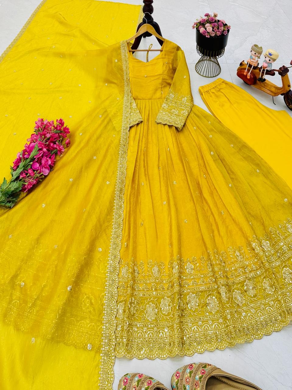 AK-Series New Designer Party Gown Pent & Dupatta Set - Image 2