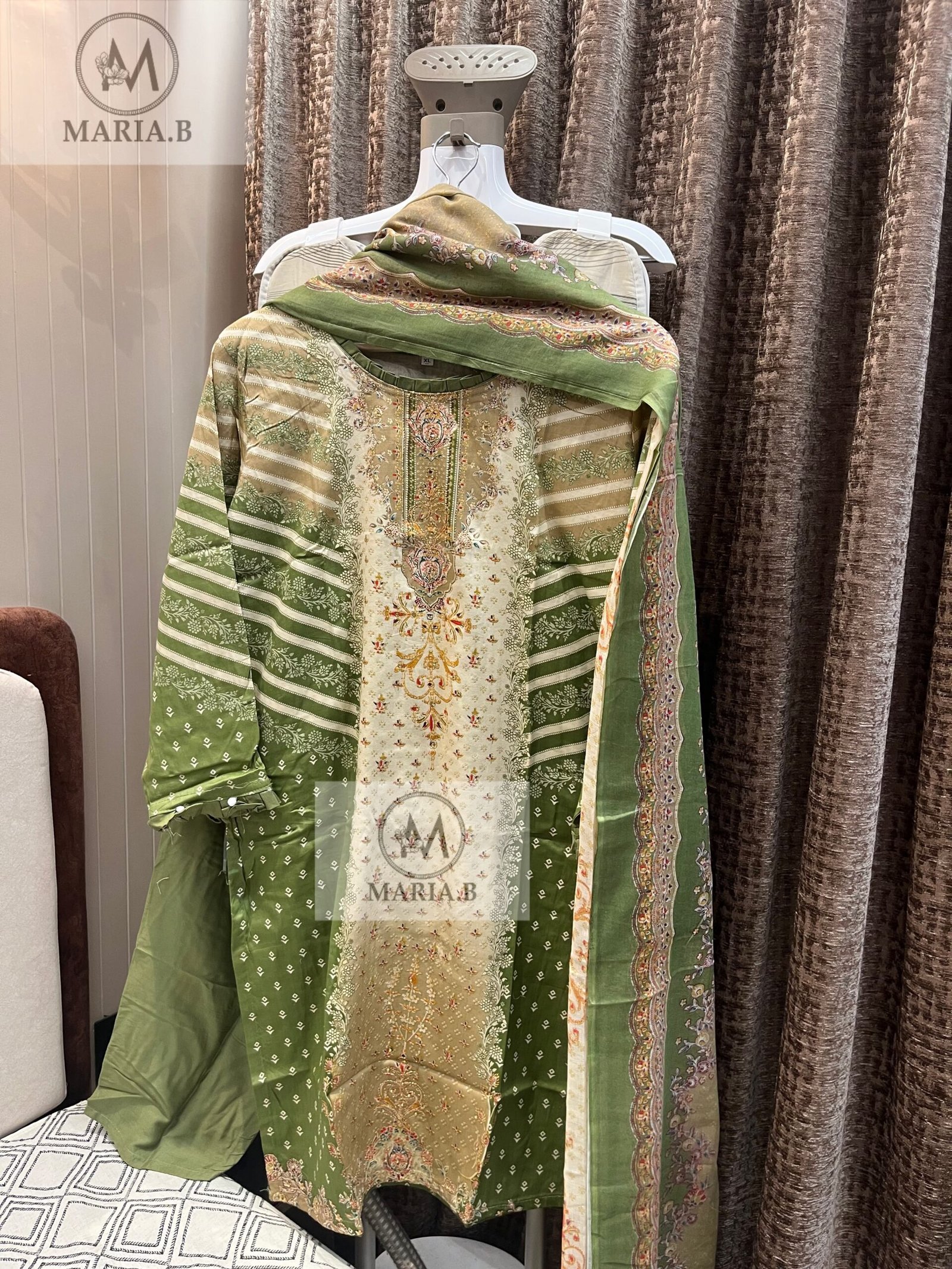 FULL STITCHED JAAM COTTON TOP WITH SELF EMBROIDERY ON NECK WITH STYLING IN SLEEVES & DAMAN - Image 3
