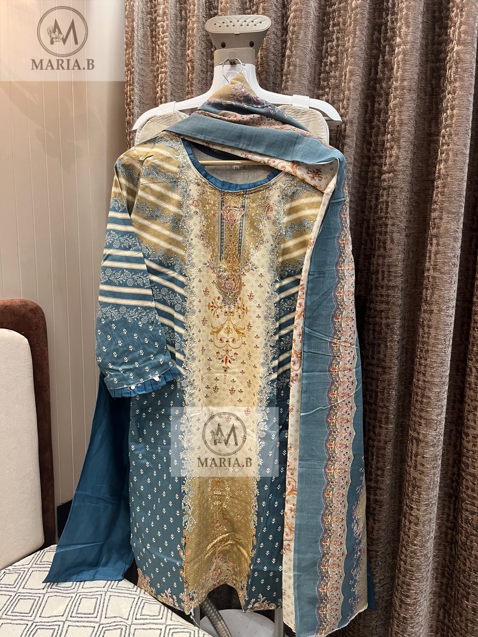 FULL STITCHED JAAM COTTON TOP WITH SELF EMBROIDERY ON NECK WITH STYLING IN SLEEVES & DAMAN - Image 4