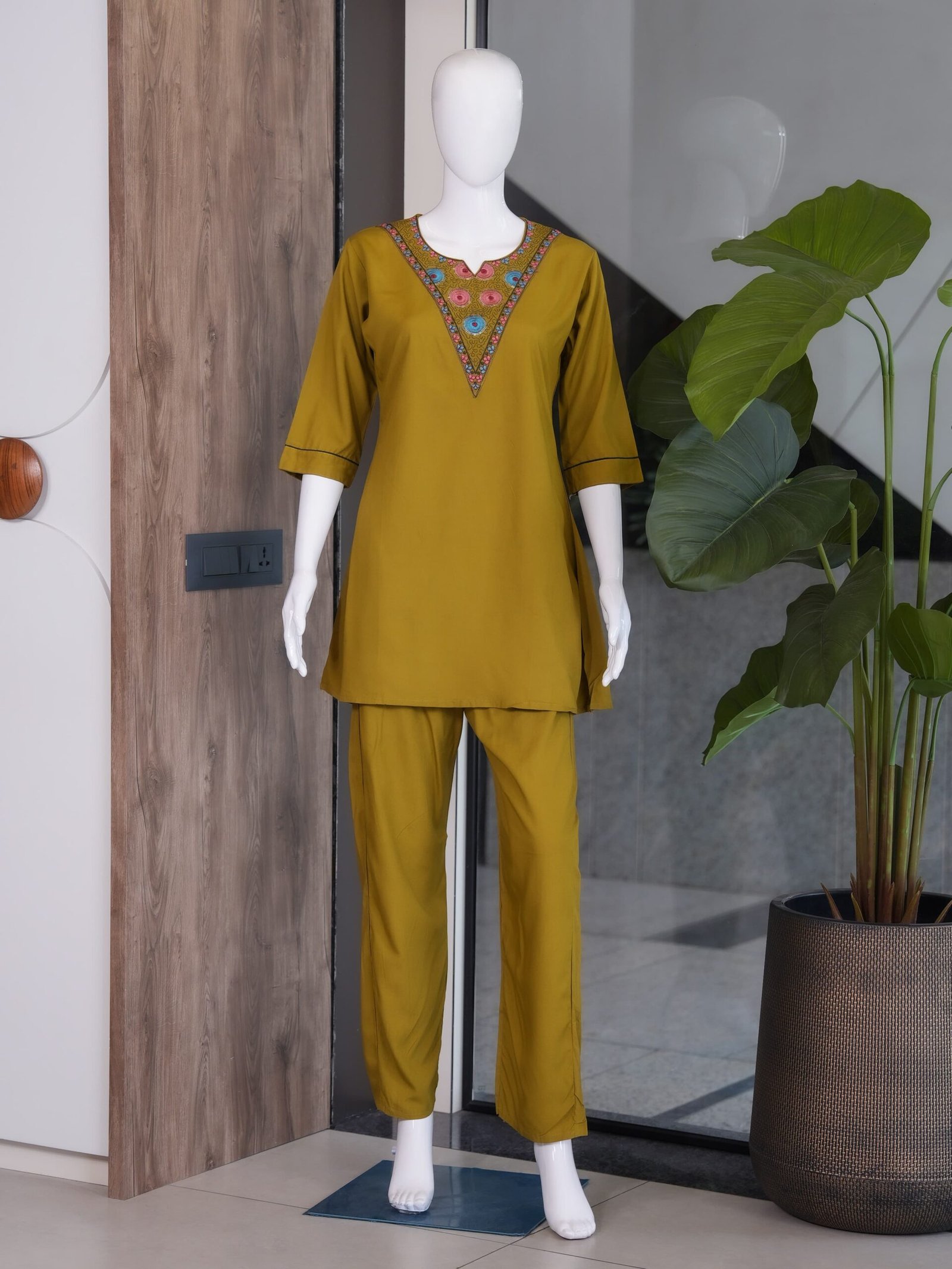 Perfect for Daily Wear, Office Wear & Casual Outings - Image 6