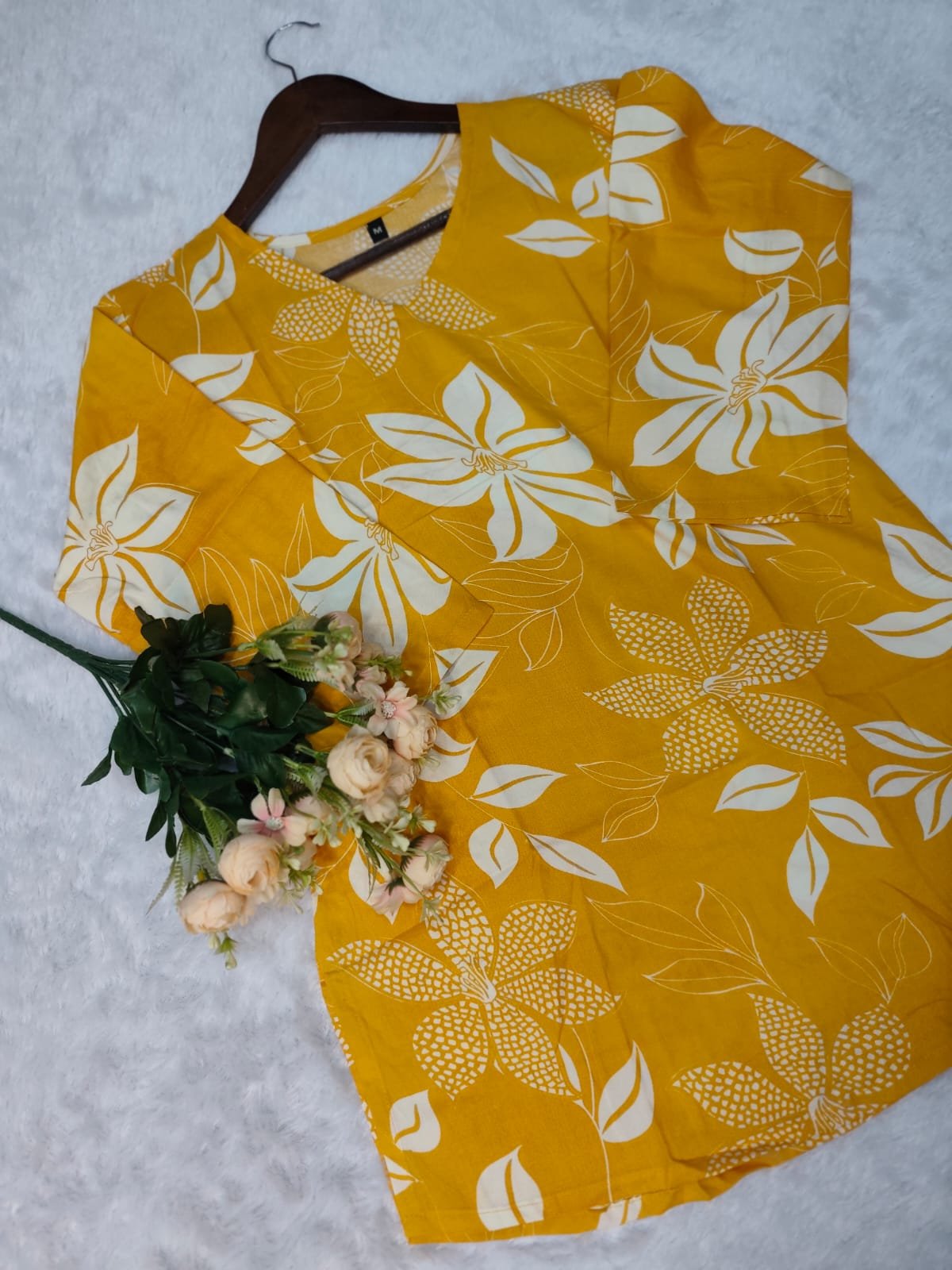 Featuring Lilce New Party Wear Cotton Print Short Top Wachi is Beautiful Nack With Occasion it is Very easy Breezy And Comfortable - Image 4