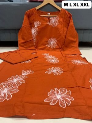 Alternative view of FESTIVAL SPECIAL DHAMAKA DESINER COLLECTION