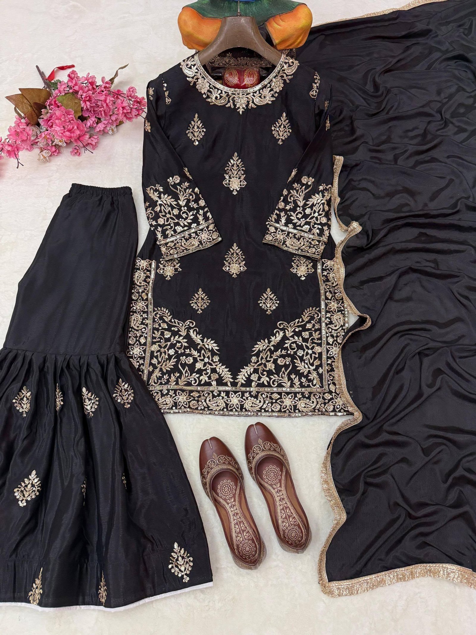 ENHANCE THE BEAUTY OF YOUR WARDROBE WITH THIS NEWLY LAUNCHED KURTI & SHARARA SET - Image 2