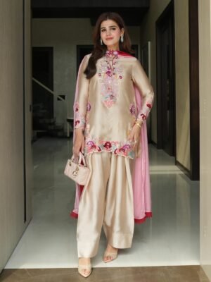 Category: Women’s Ethnic Wear
