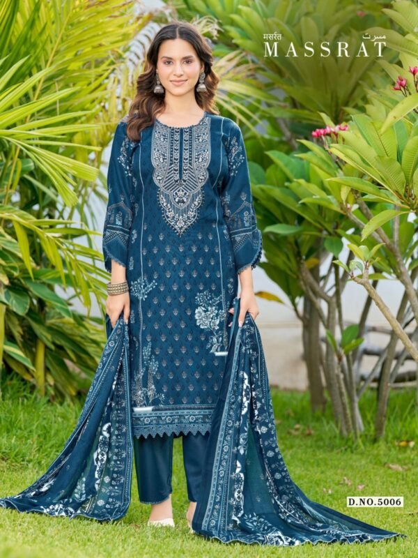 RICH EMBROIDERED WITH DAIMOND EXCLUSIVE KARACHI DESIGNER COLLECTION
