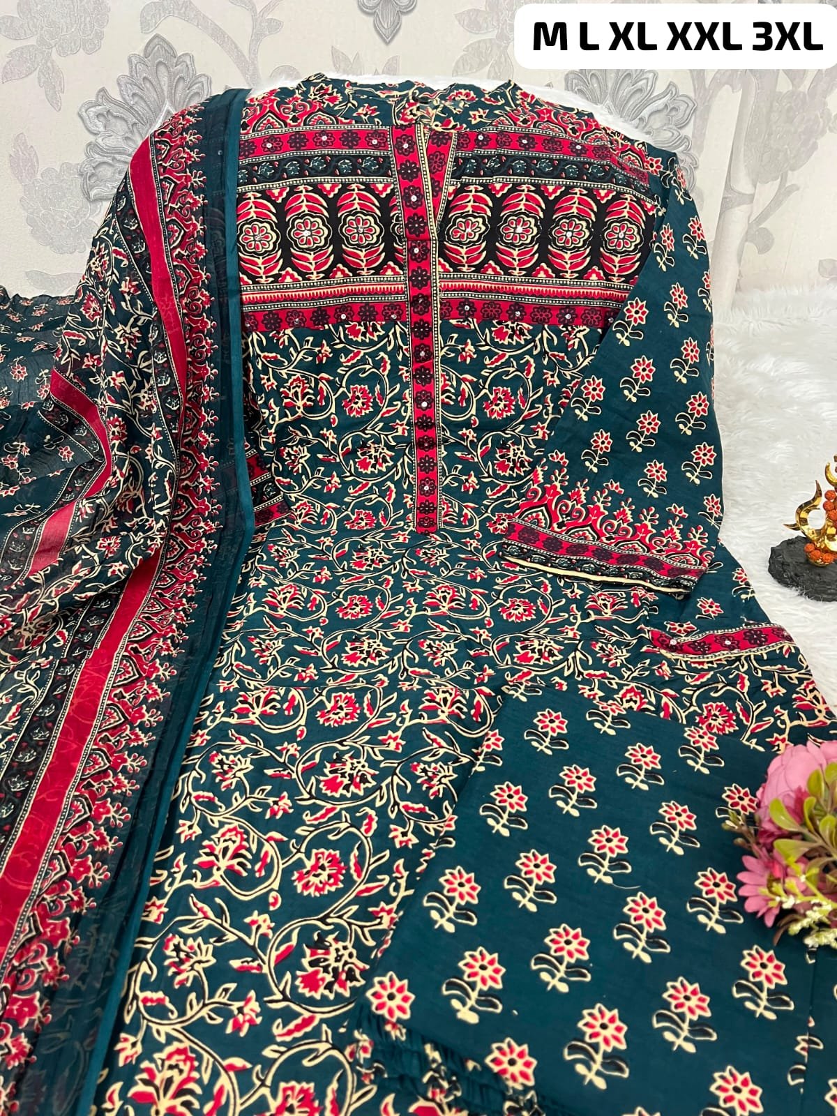 NEW LAUNCH: Meher Floral Cotton Set - Image 2