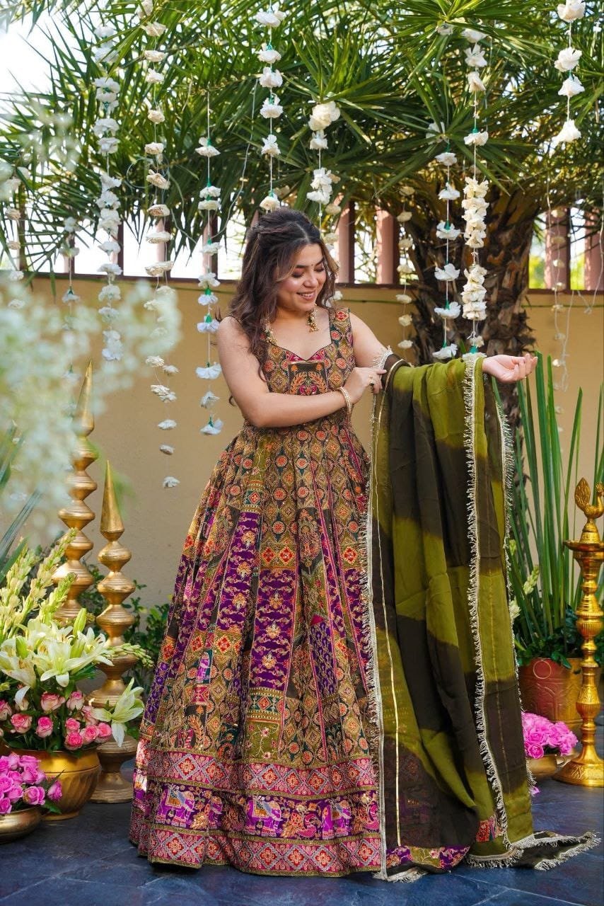 Exquisite Printed Chinon Wedding Gown Set - Image 3
