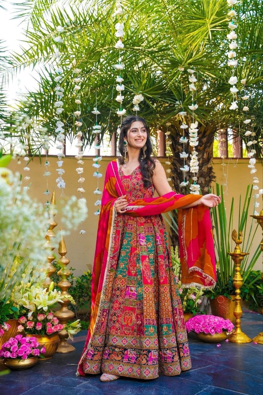Exquisite Printed Chinon Wedding Gown Set