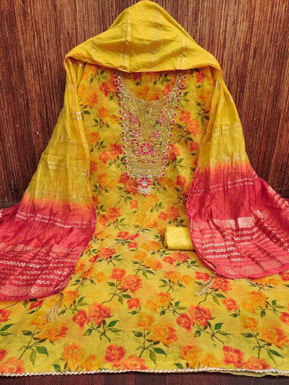 SEAMER DIGITAL PRINT WITH CODDING SECQUINCE WORK( - Image 2