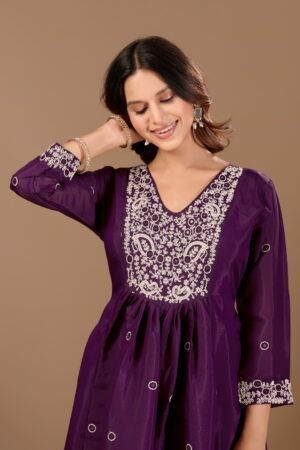 Alternative view of New Exclusive Trending Collection Lounching