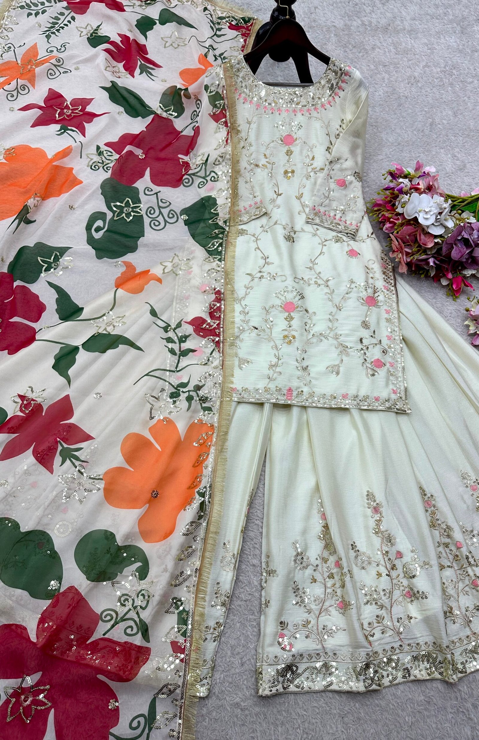Launching New Đěsigner Party Wear Look Heavy Cinon Silk Top Sarara & Dupatta Set - Image 2