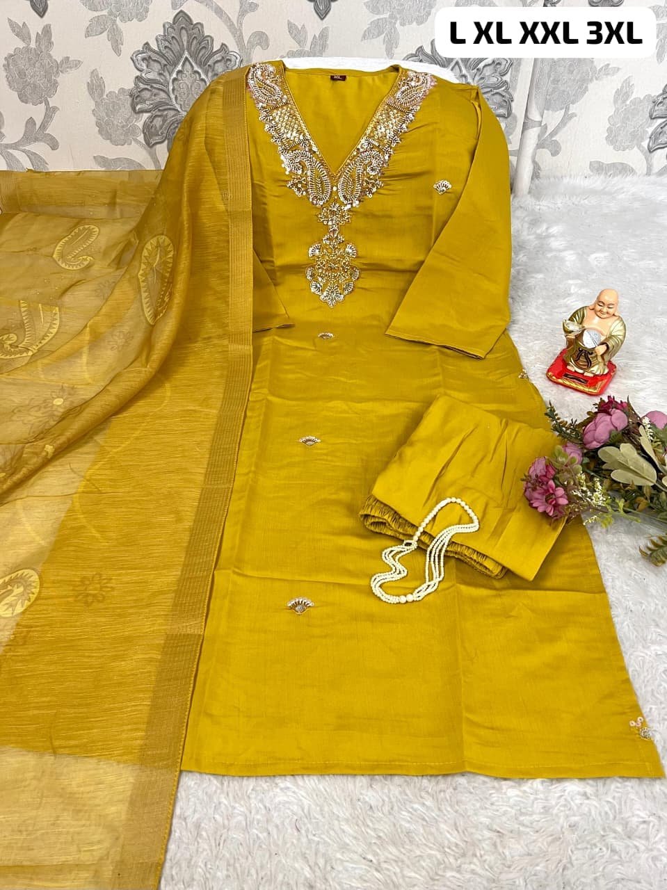Upgrade your festive wardrobe with our premium, highly demanded 3-piece ethnic suit set. Perfect for Haldi, Mehendi, or upcoming family gatherings!