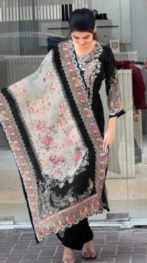 NEW LAUNCHING SUPERHIT PAKISTAN SUIT COLLECTION