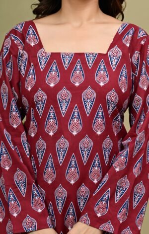 Alternative view of Product Title: Fuchsia Floral Lace-Up Kurti Overview