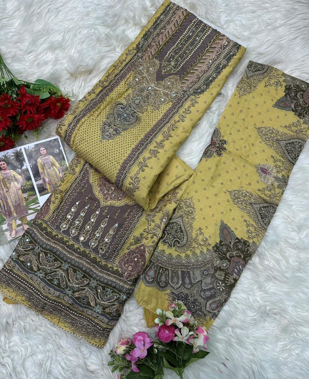Top Pure viscous Maslin digital print with aari and hand work - Image 6