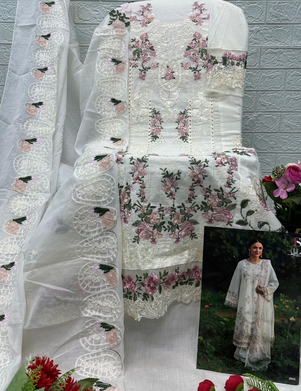 Elaf Premium-6 Luxury Lawn by Deepsy Suits - Image 2