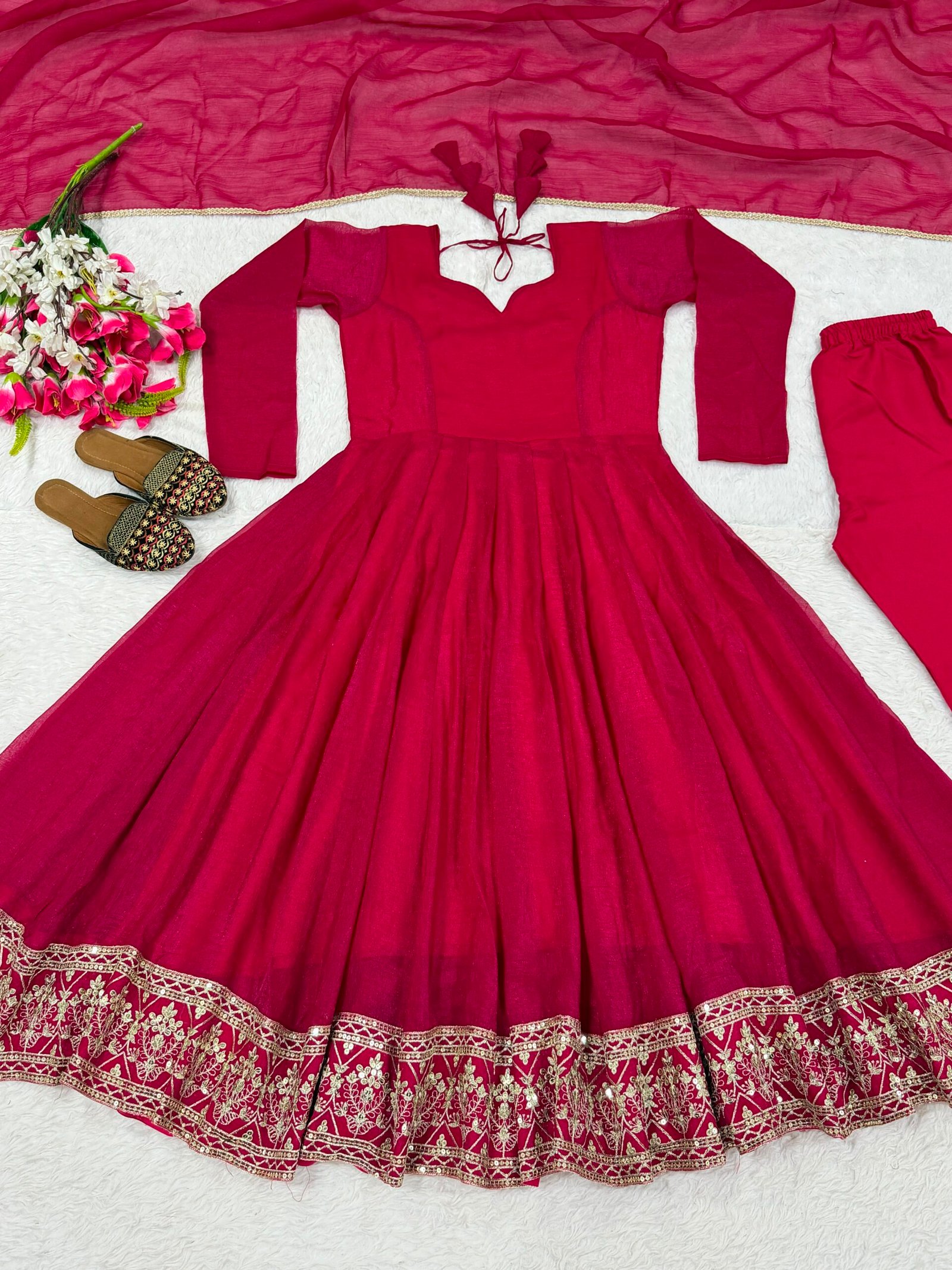 Presenting New Đěsigner Anarkali Suit In New Fancy Style - Image 2