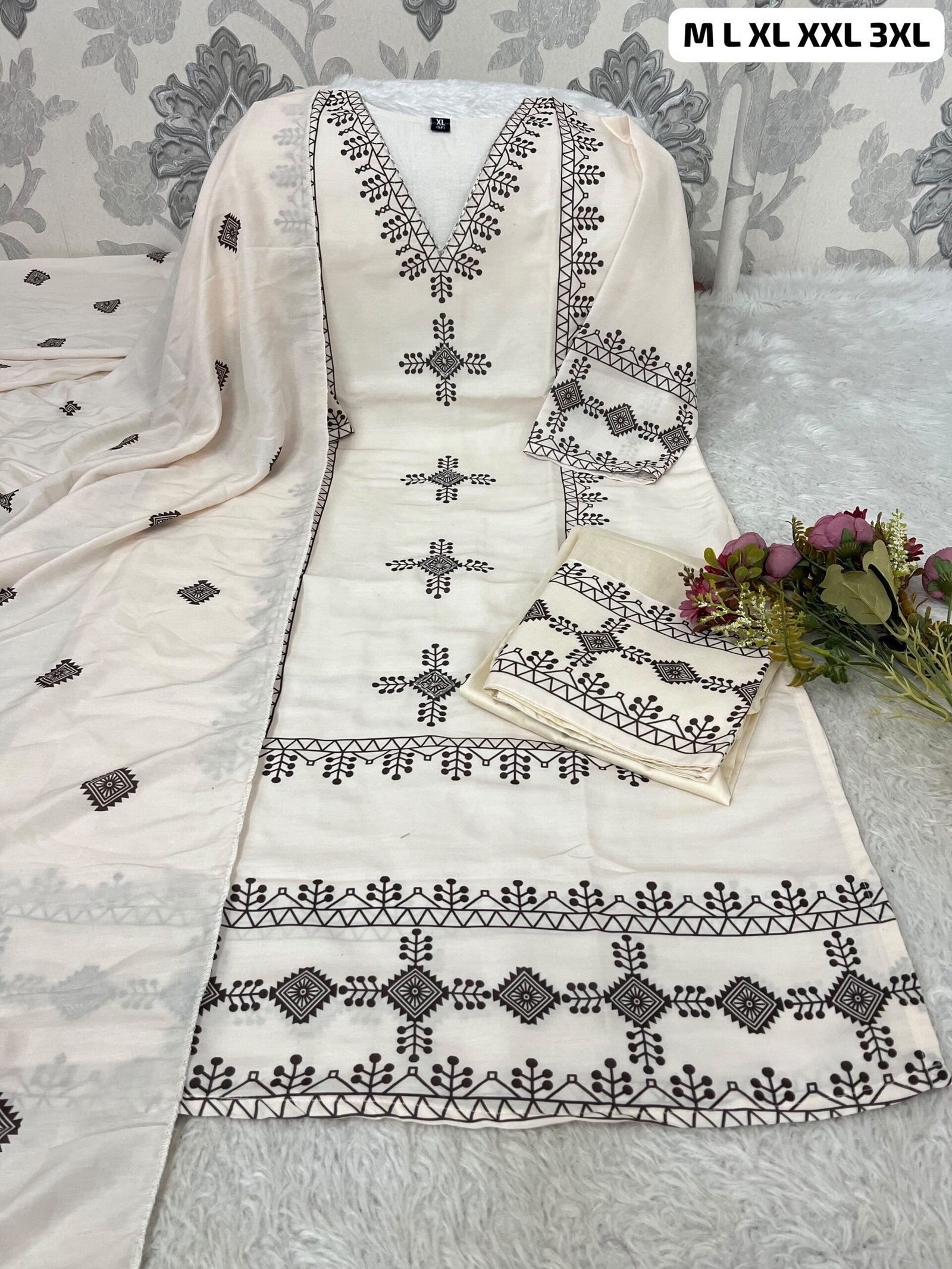 Morgan Silk Digital Print Kurti With Pant With Dupatta - Image 2