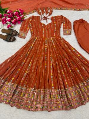 Alternative view of Presenting New  Đěsigner Anarkali Suit In New Fancy Style