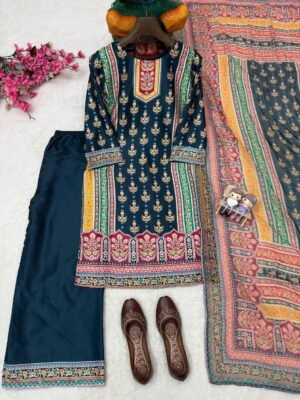 Alternative view of ENHANCE THE BEAUTY OF YOUR WARDROBE WITH THIS NEWLY LAUNCHED 3 PIECE CORDSET