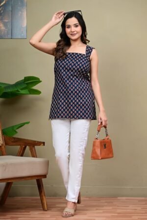 Featuring beautiful Heavy top which is beautifully decorated . .